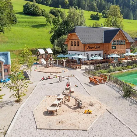 Exclusive With Sauna & Mountain Panorama Grundlsee
